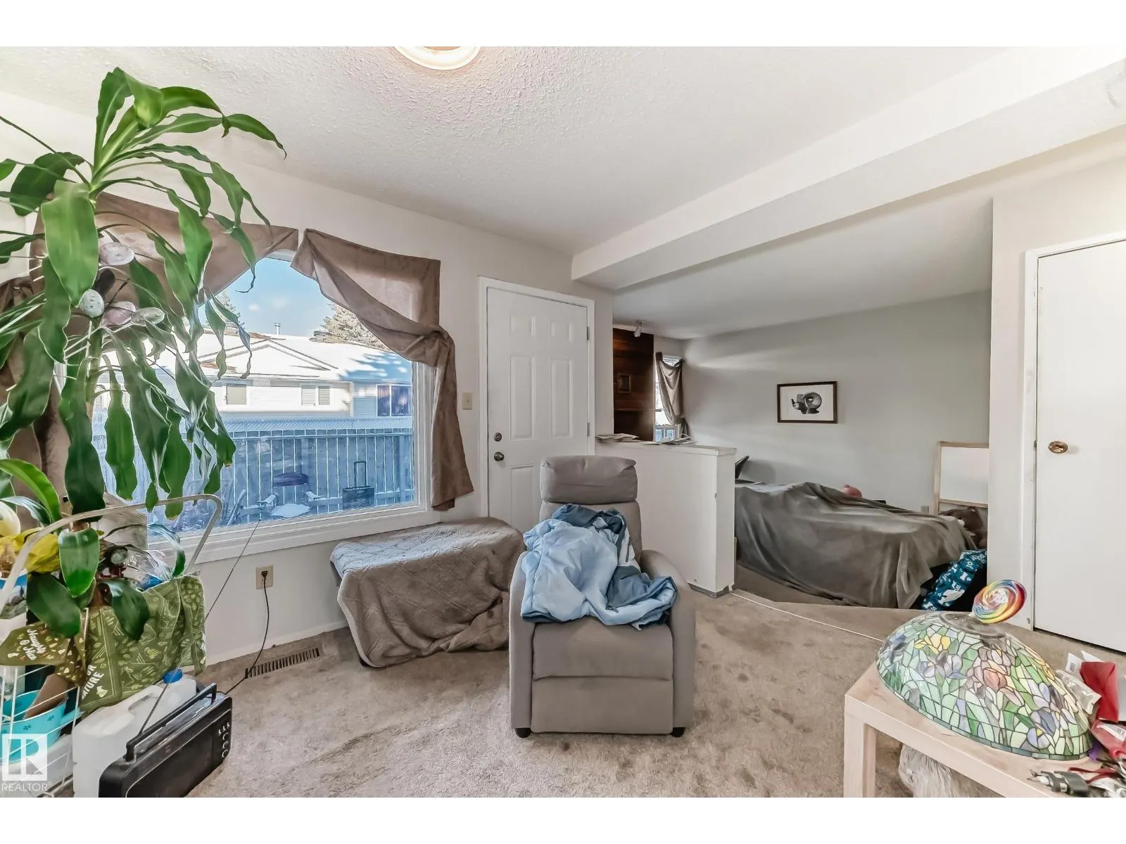 #55 1415 62 ST NW