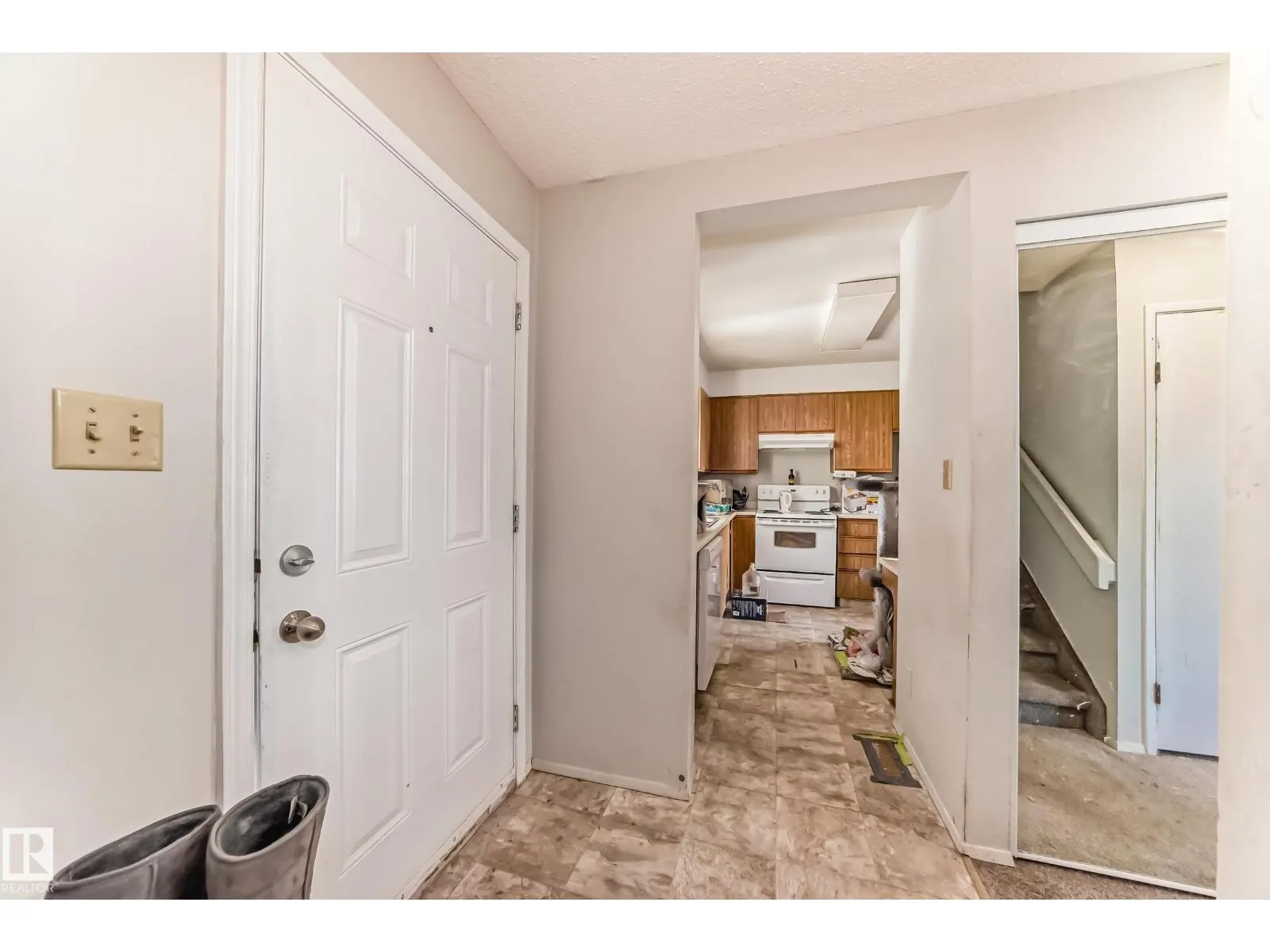 #55 1415 62 ST NW