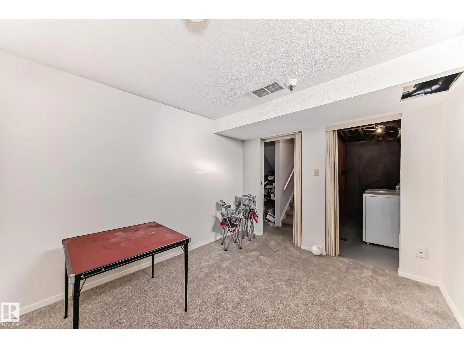 #55 1415 62 ST NW