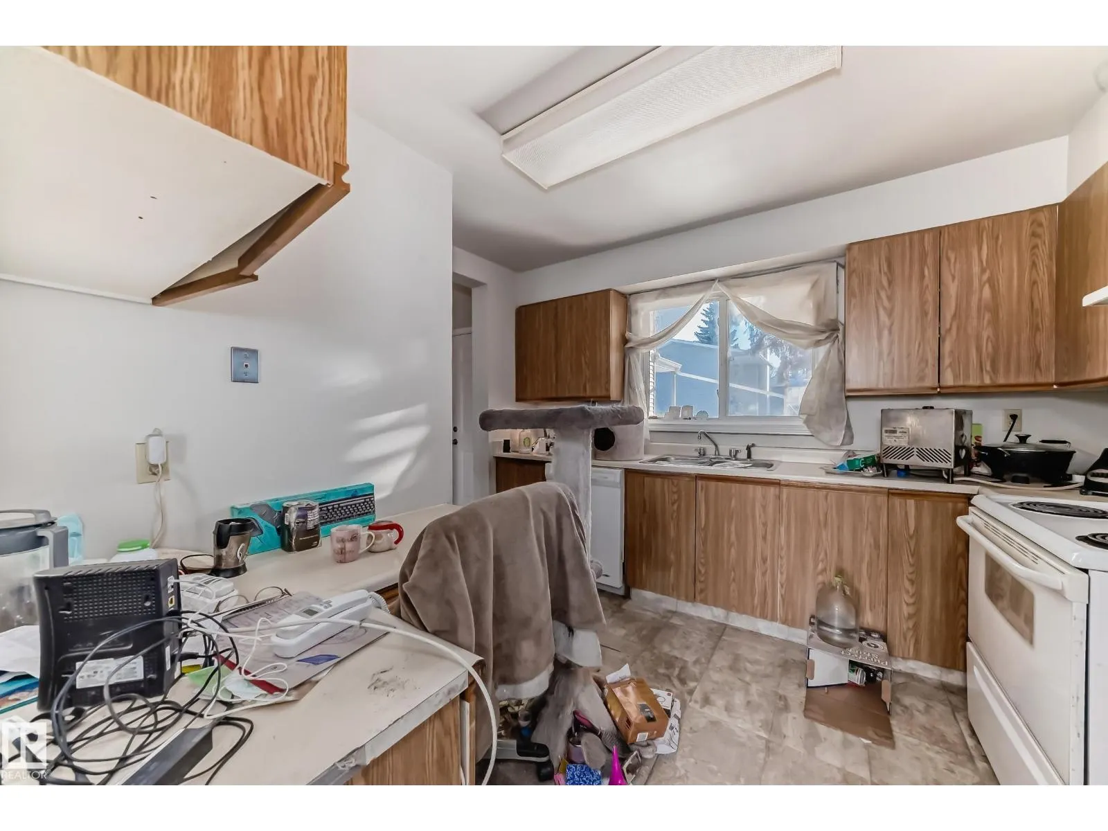 #55 1415 62 ST NW