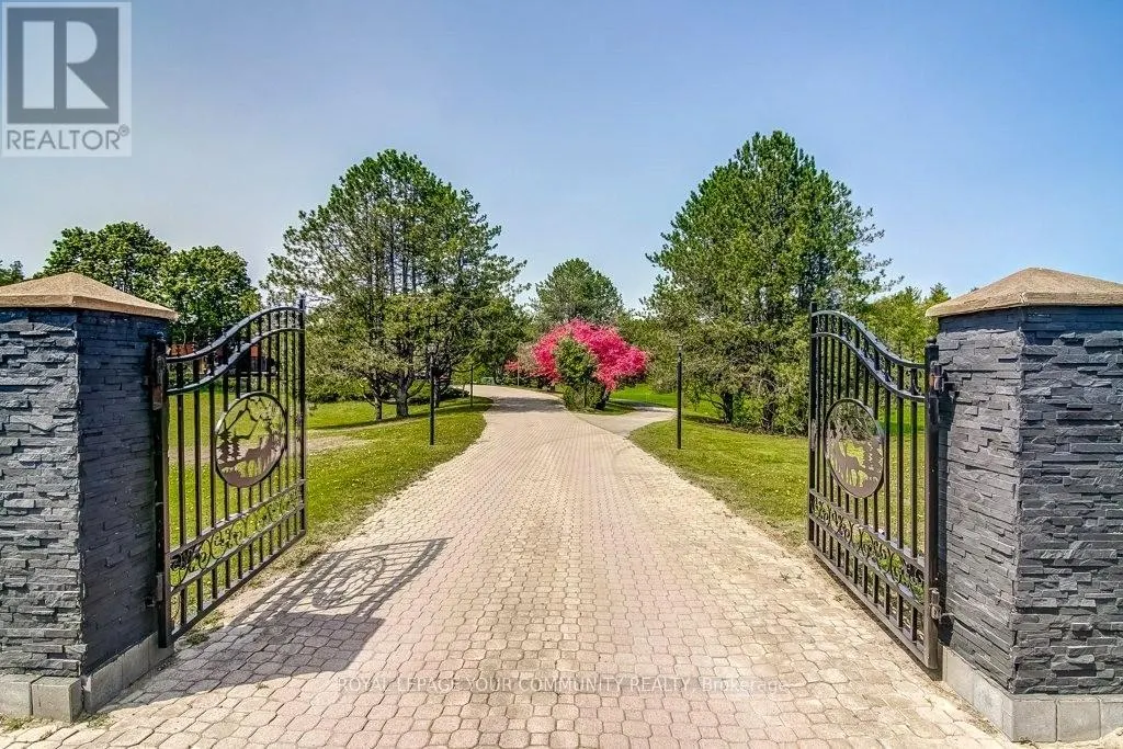 674 REGIONAL RD 21 ROAD