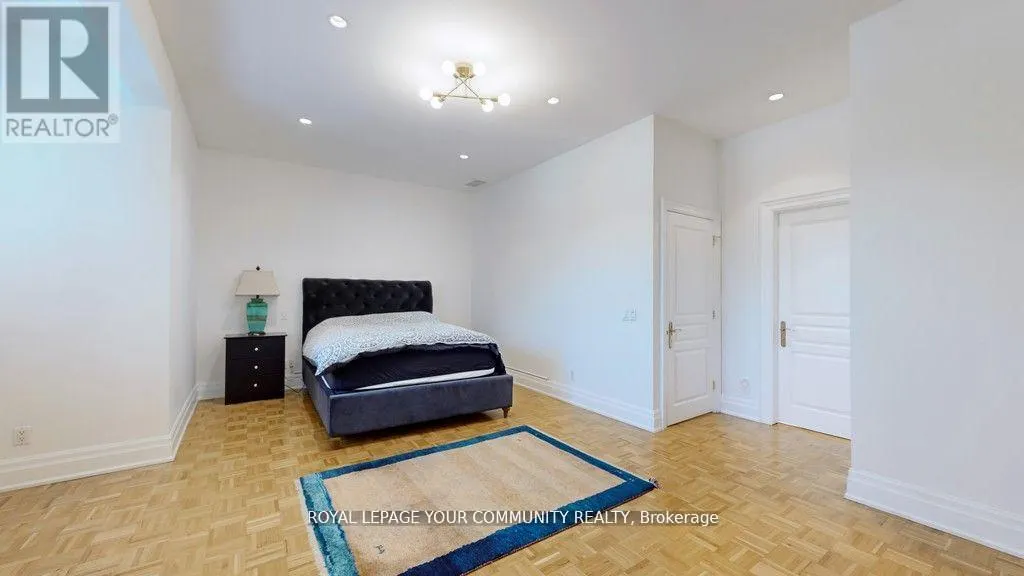 43 DENHAM DRIVE