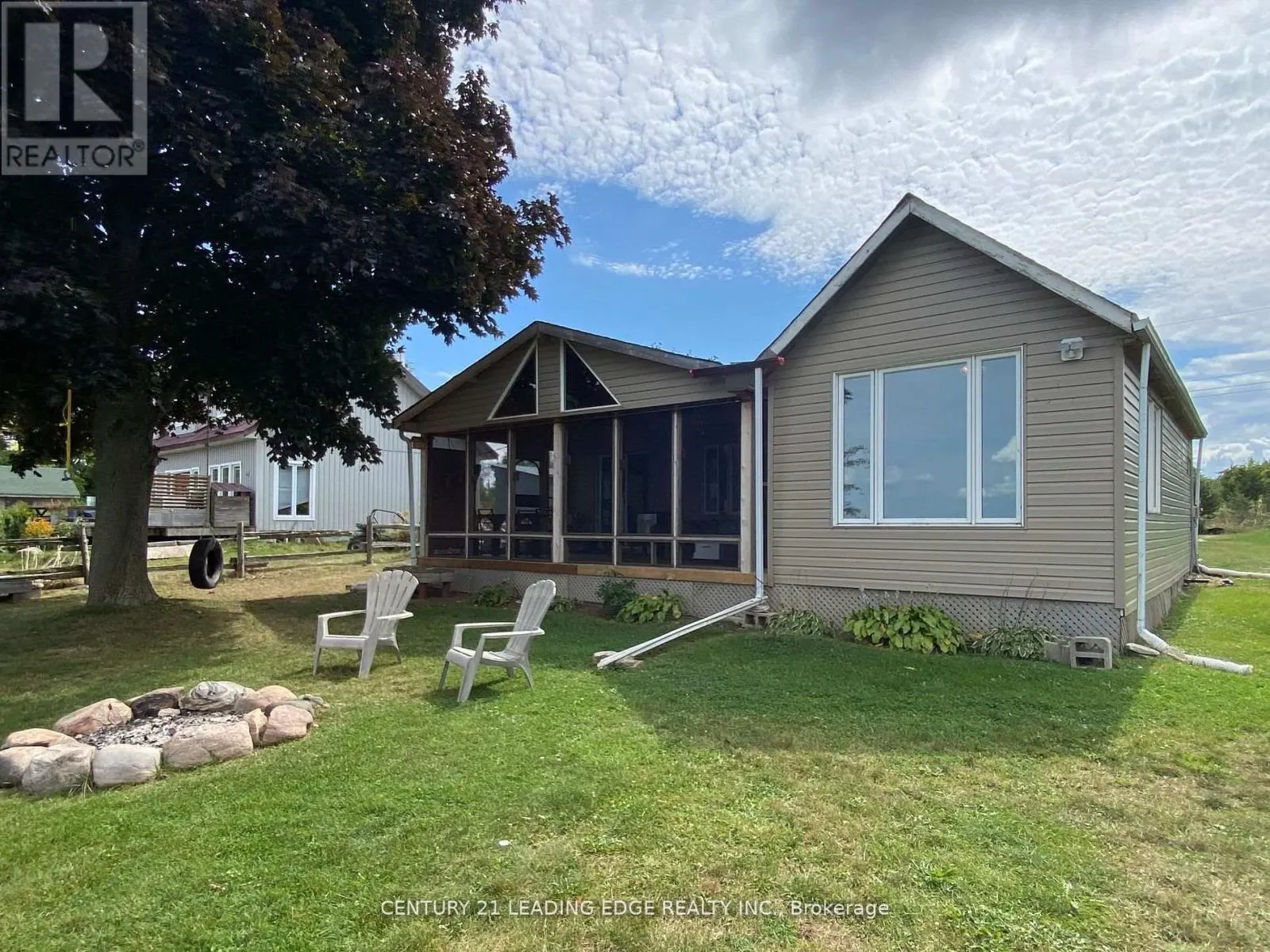 40586B SHORE RD ALLOWANCE ROAD