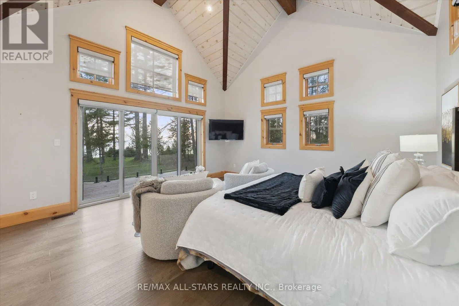 27440 CEDARHURST BEACH ROAD