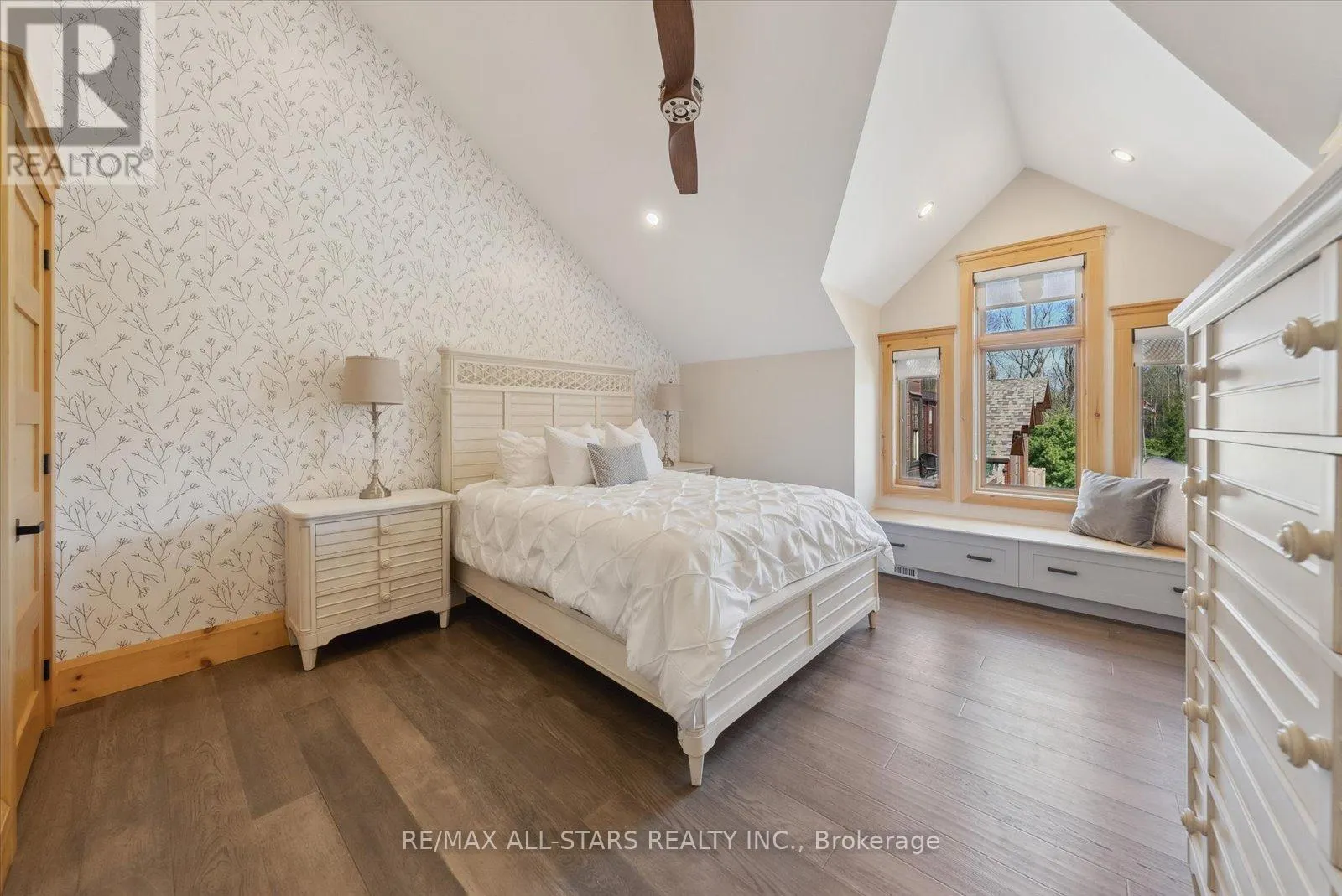 27440 CEDARHURST BEACH ROAD