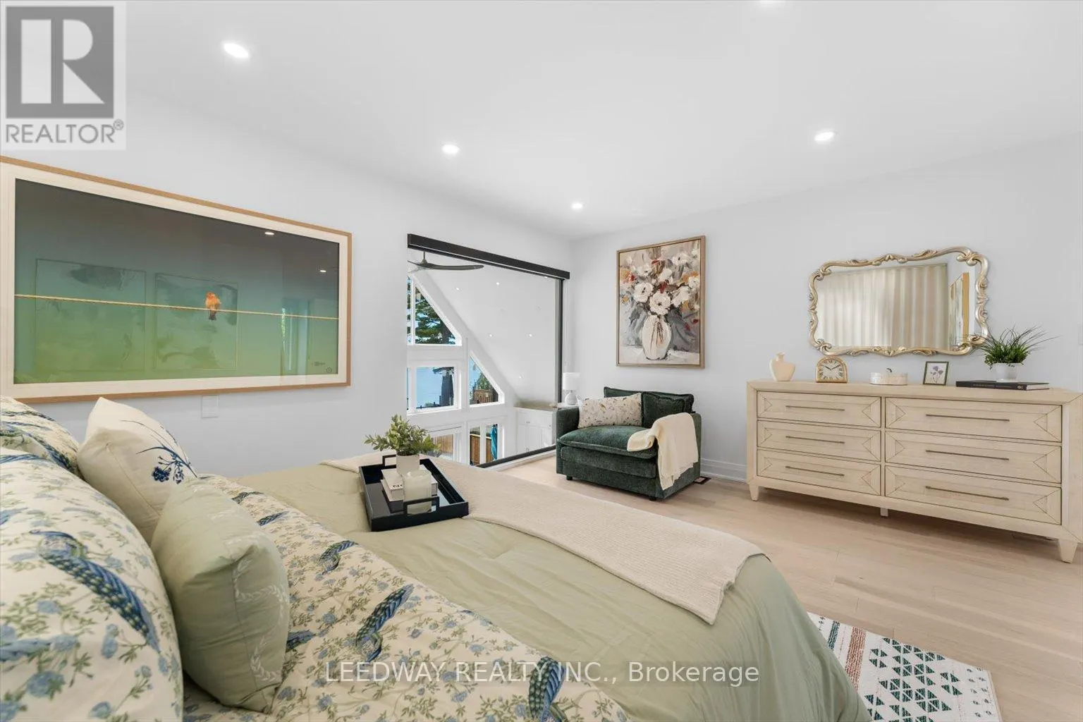 24410 THORAH PARK BOULEVARD