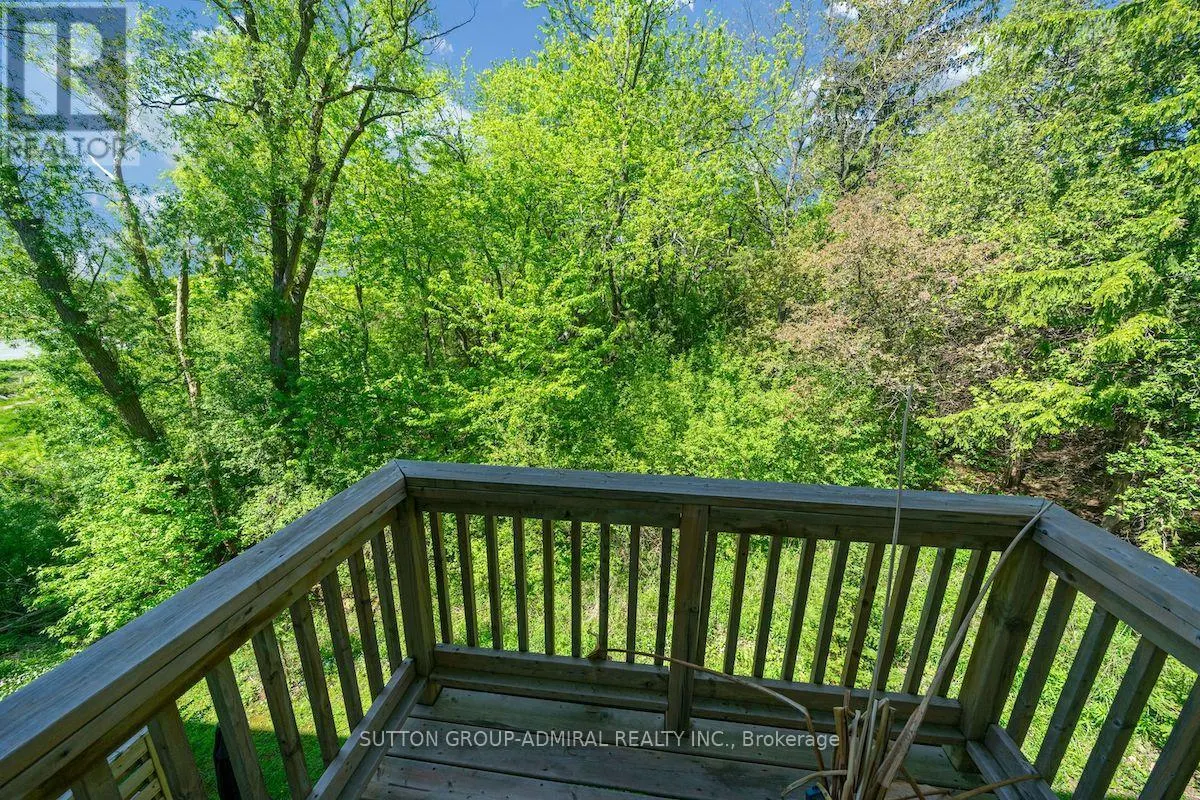 74 OLD BLOOMINGTON ROAD