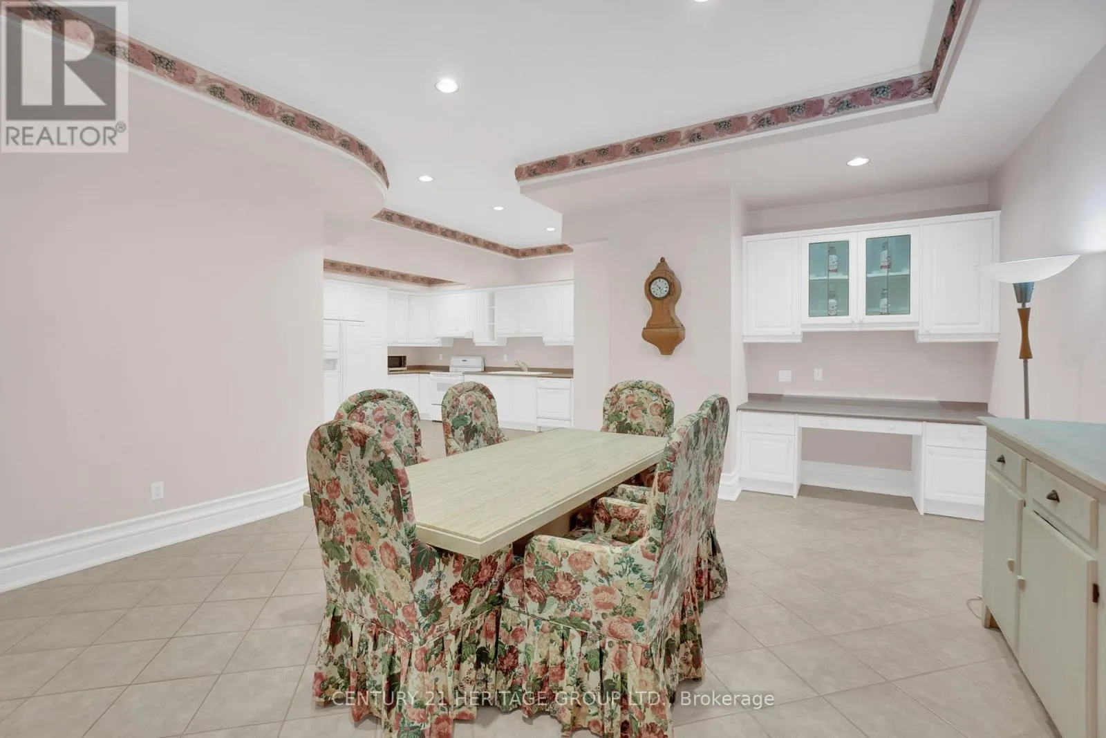 34 MARYVALE CRESCENT