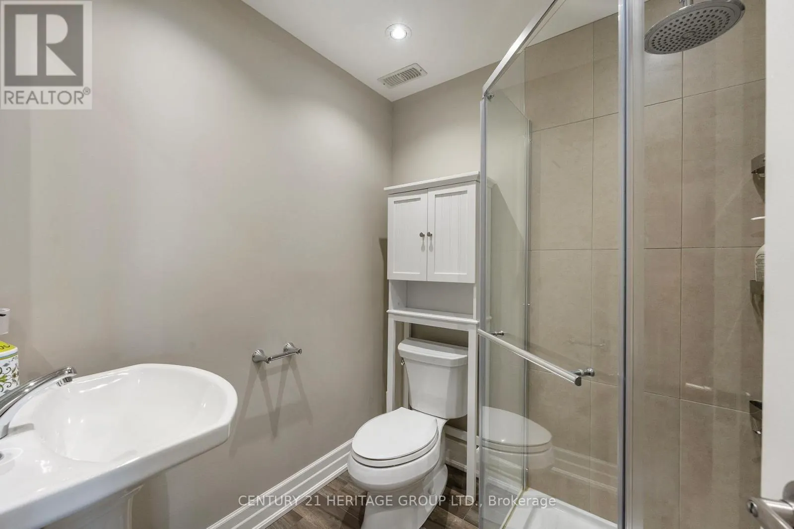 45 ROBERT BERRY CRESCENT