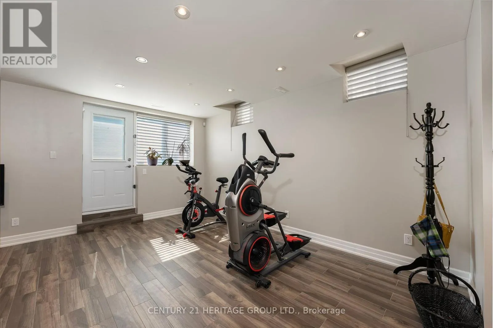 45 ROBERT BERRY CRESCENT