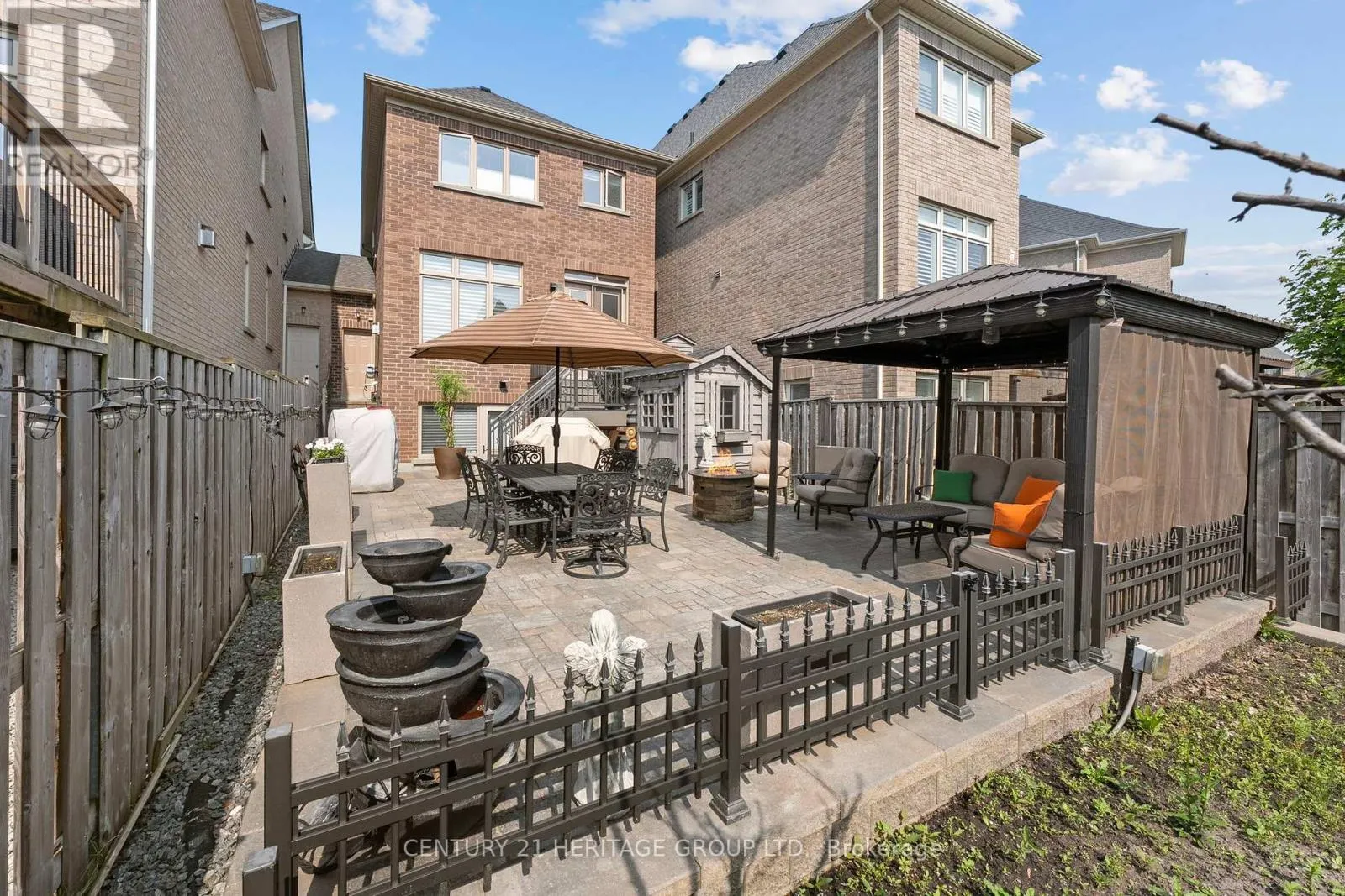 45 ROBERT BERRY CRESCENT