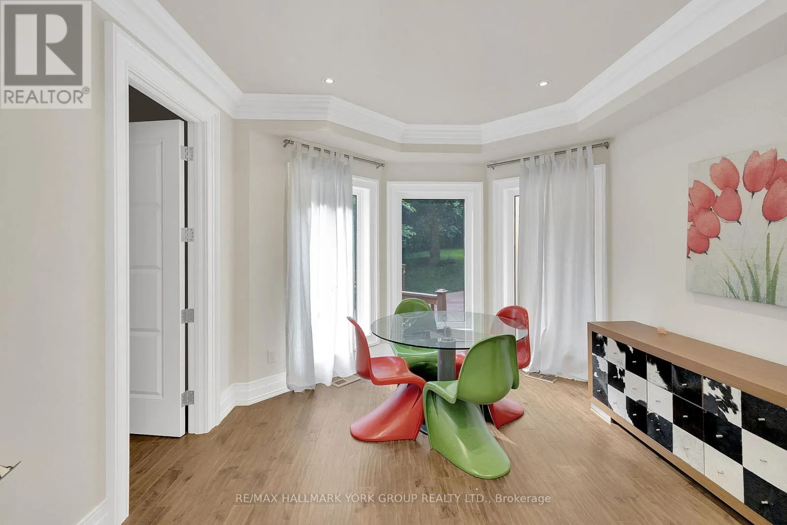 24 DEW DROP COURT