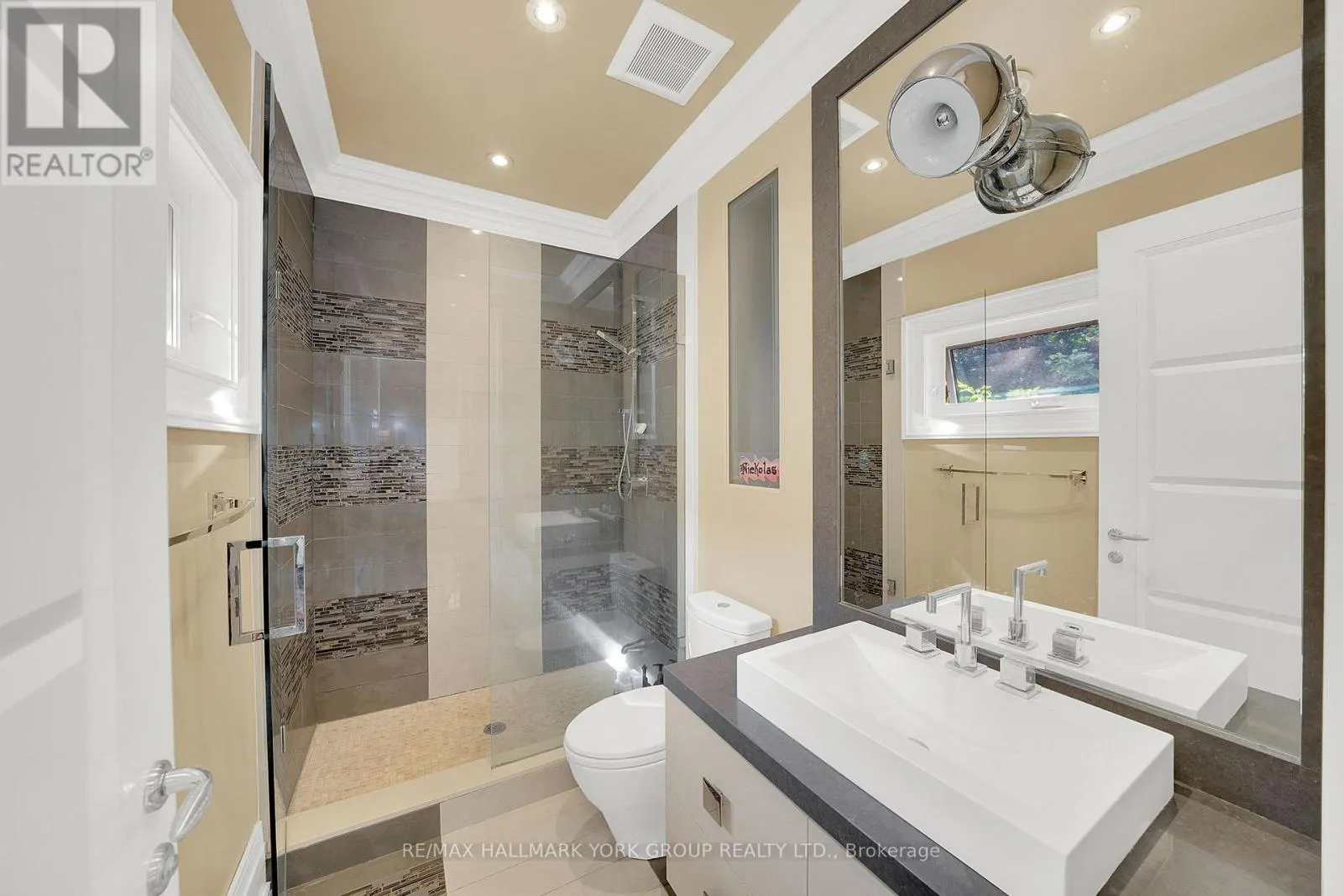 24 DEW DROP COURT