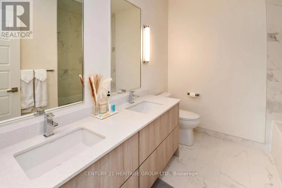 3746 FERRETTI COURT