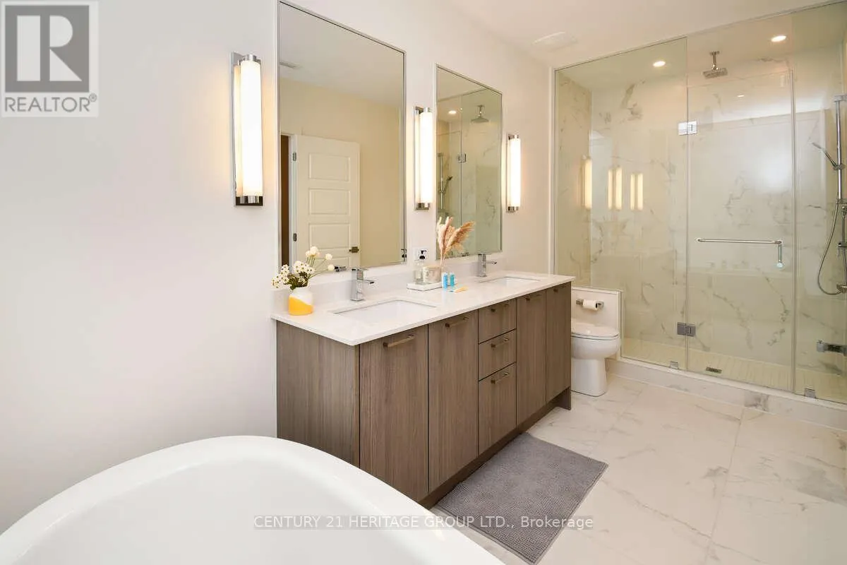 3746 FERRETTI COURT
