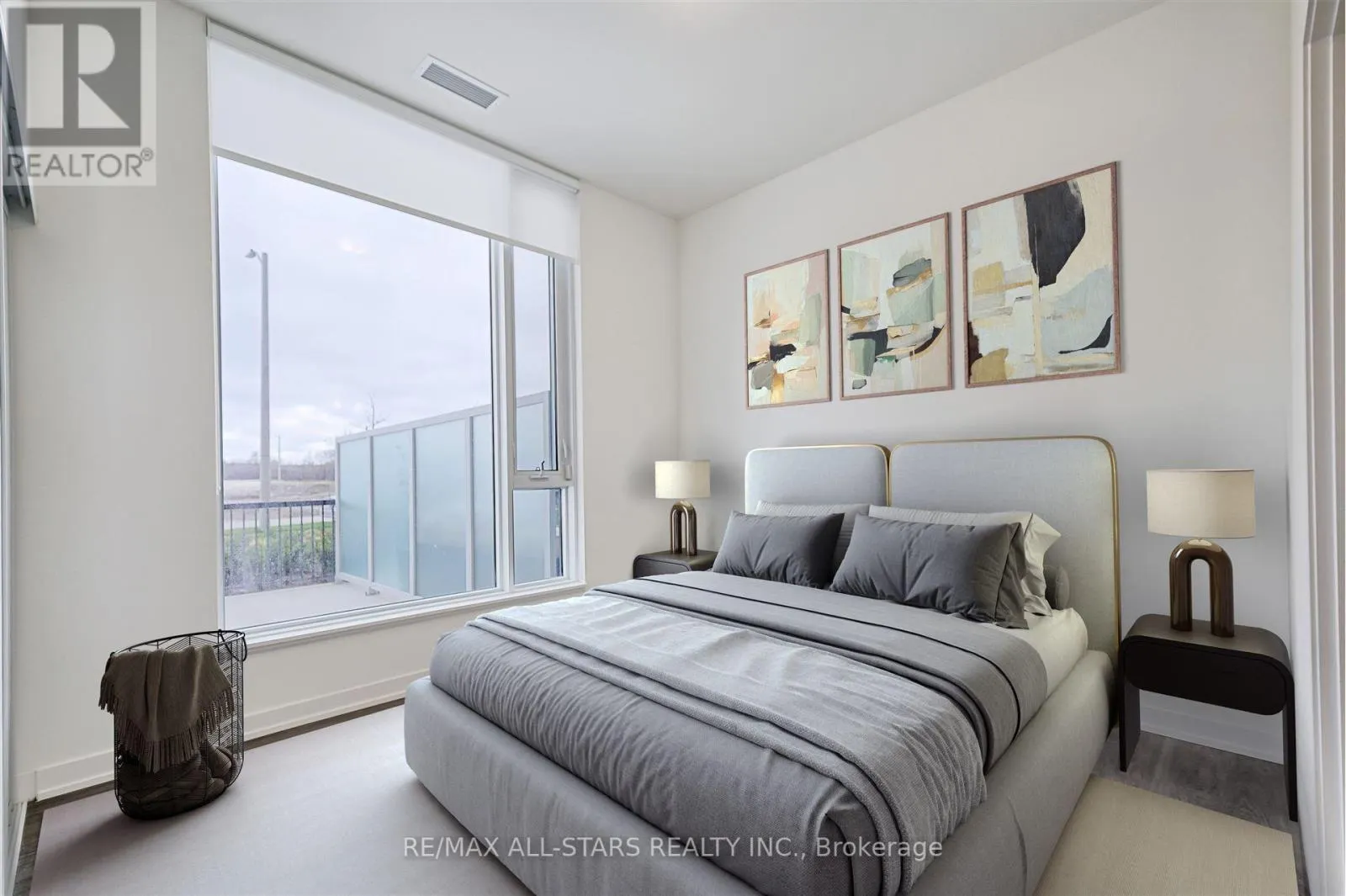 124 - 2 DAVID EYER ROAD