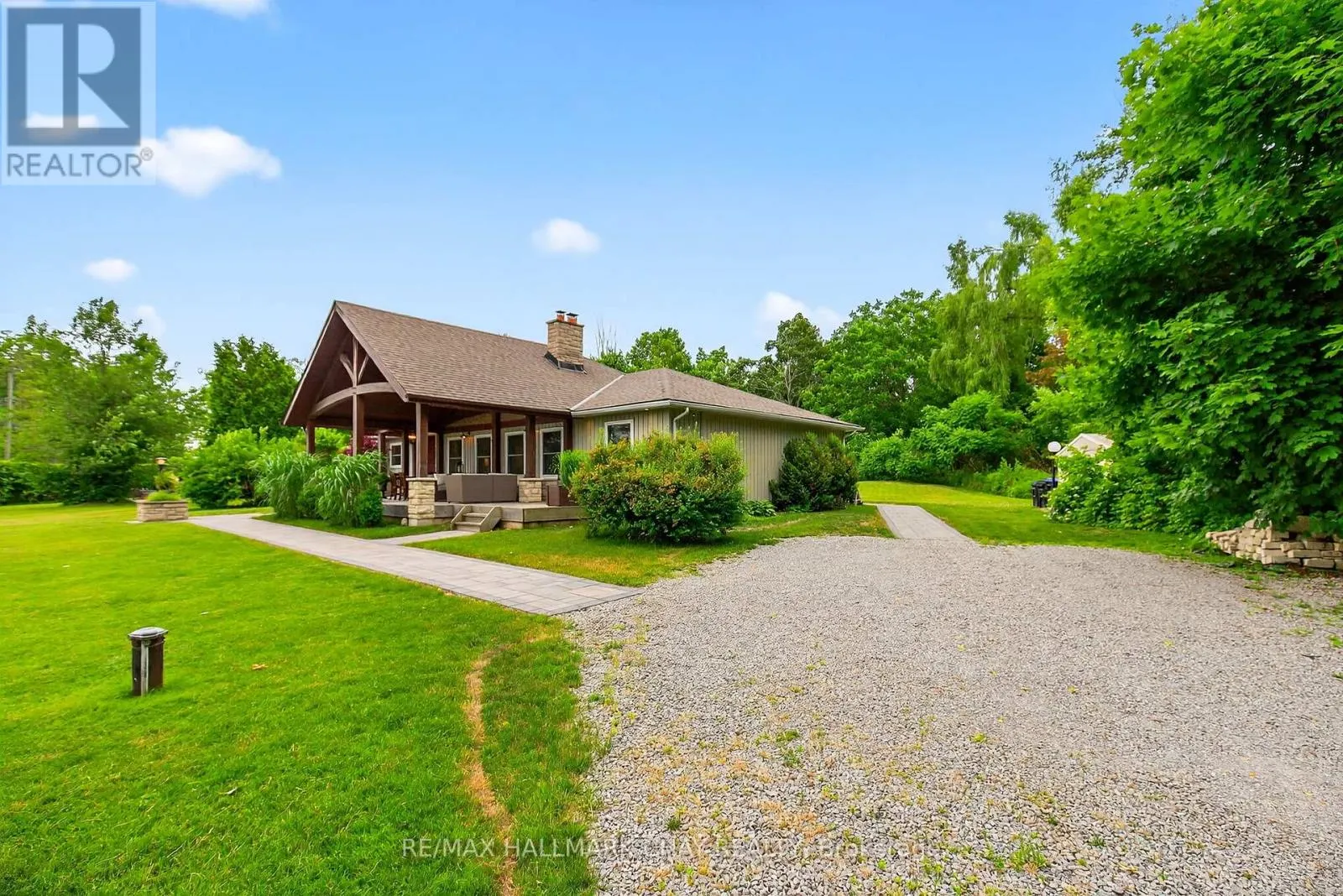 3954 LAKEVIEW ROAD