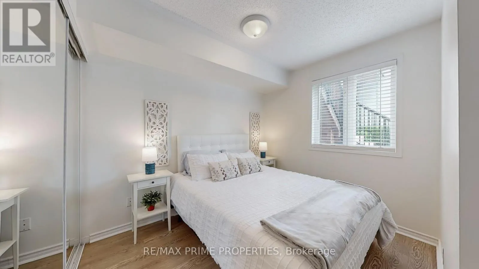 44 - 2265 BUR OAK AVENUE