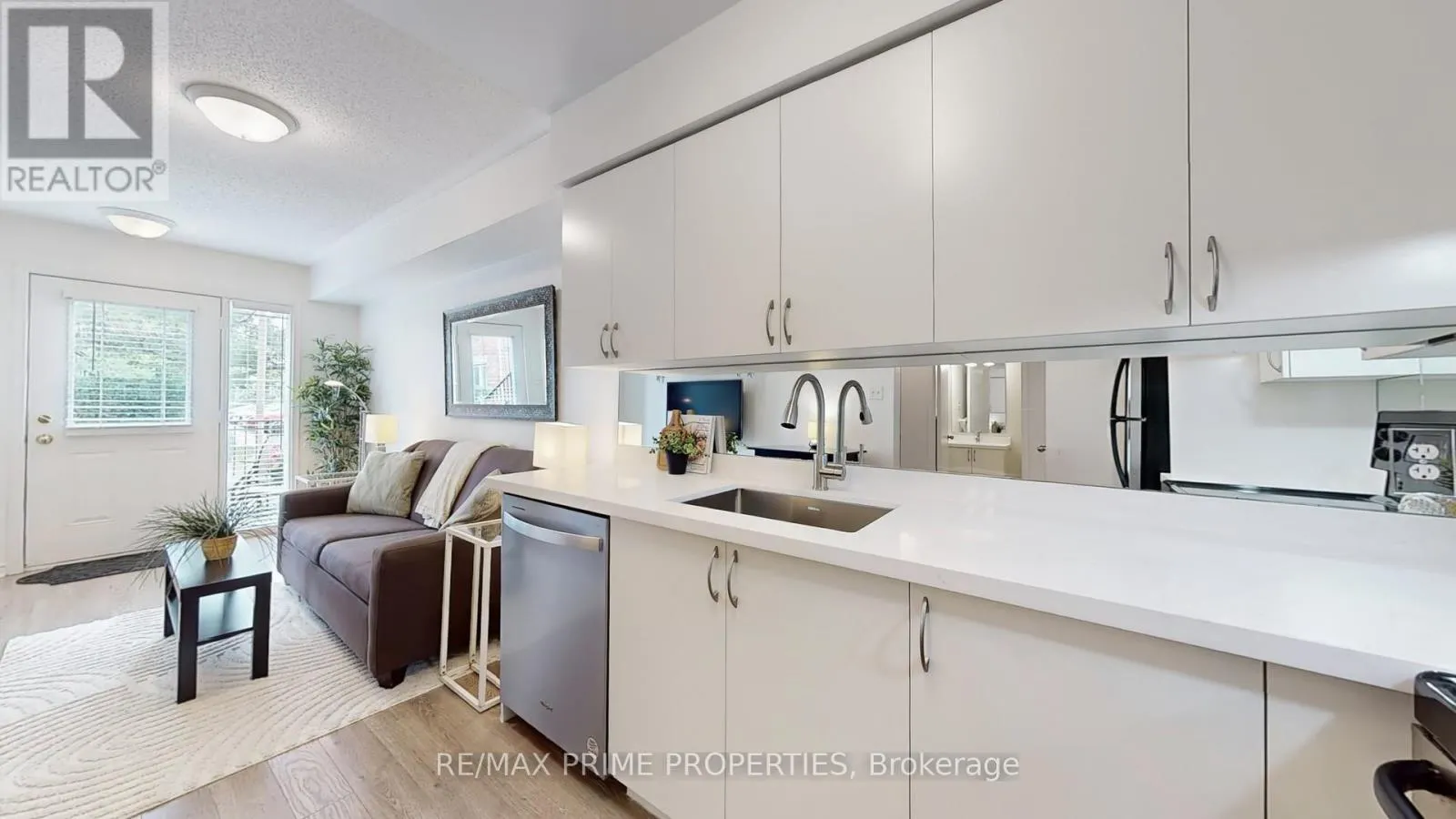 44 - 2265 BUR OAK AVENUE