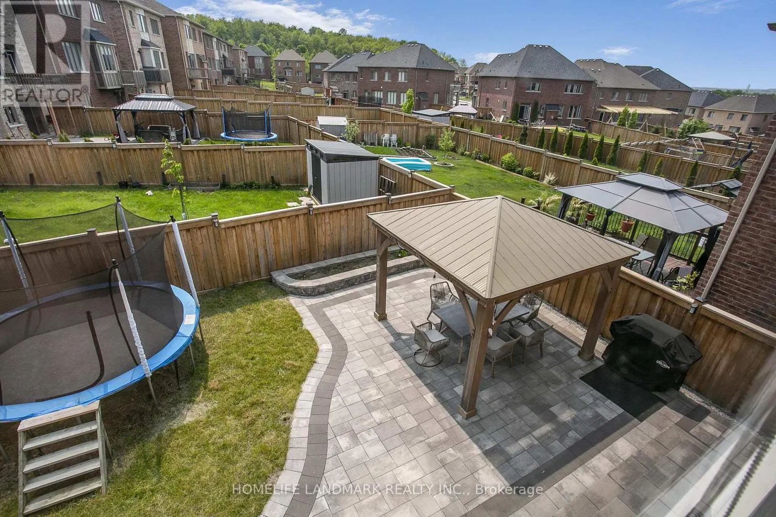 6 CLOVERRIDGE AVENUE