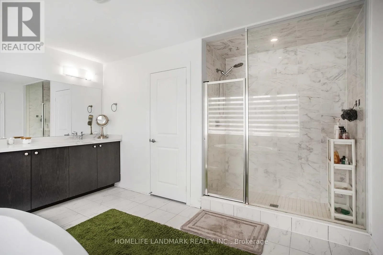 6 CLOVERRIDGE AVENUE