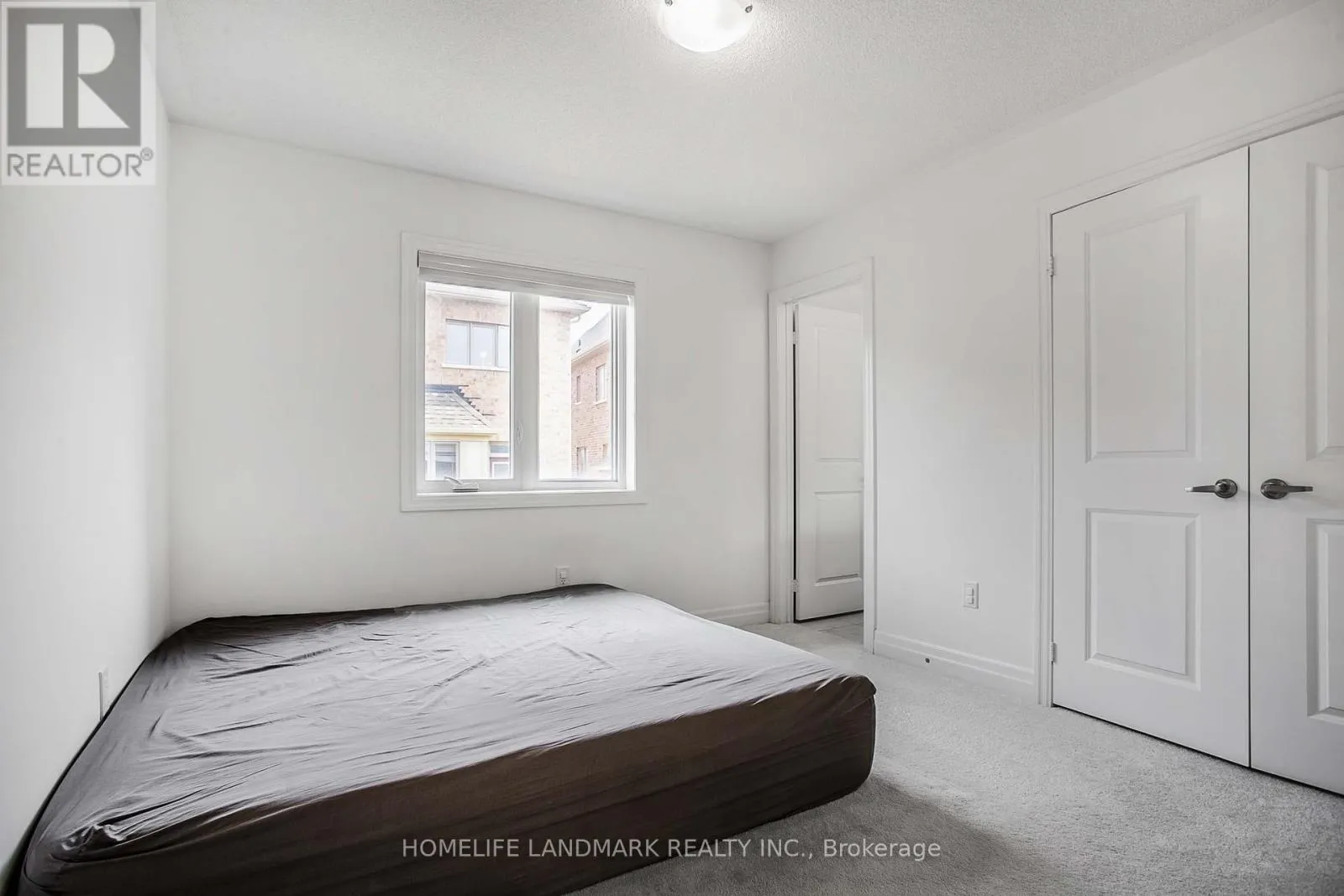 6 CLOVERRIDGE AVENUE