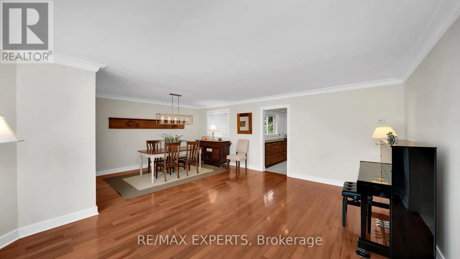 10 KEHOE COURT