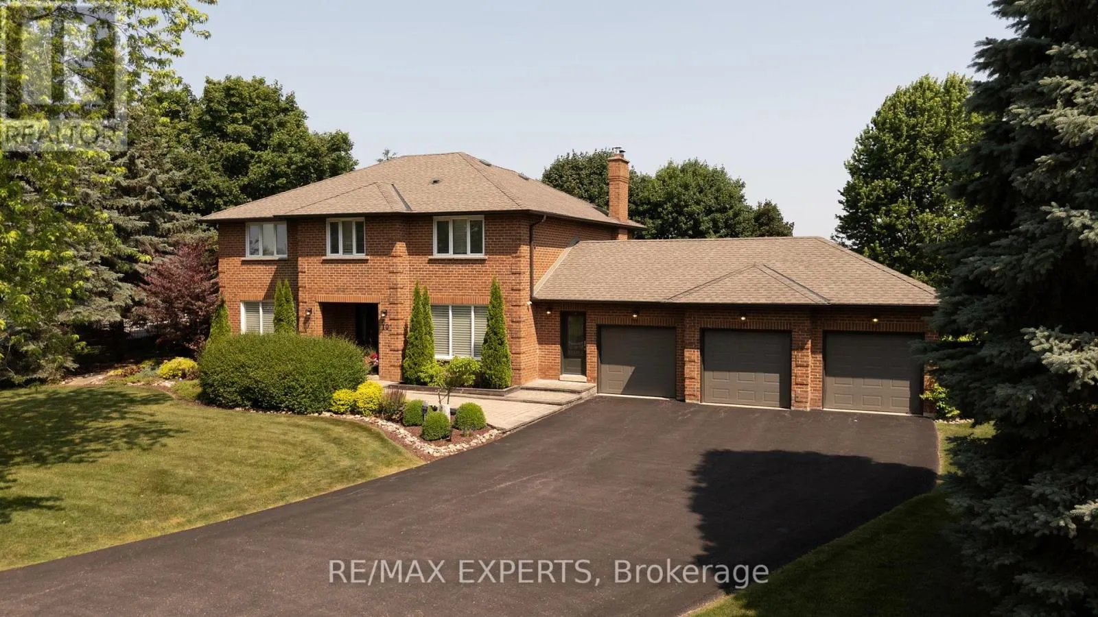 10 KEHOE COURT