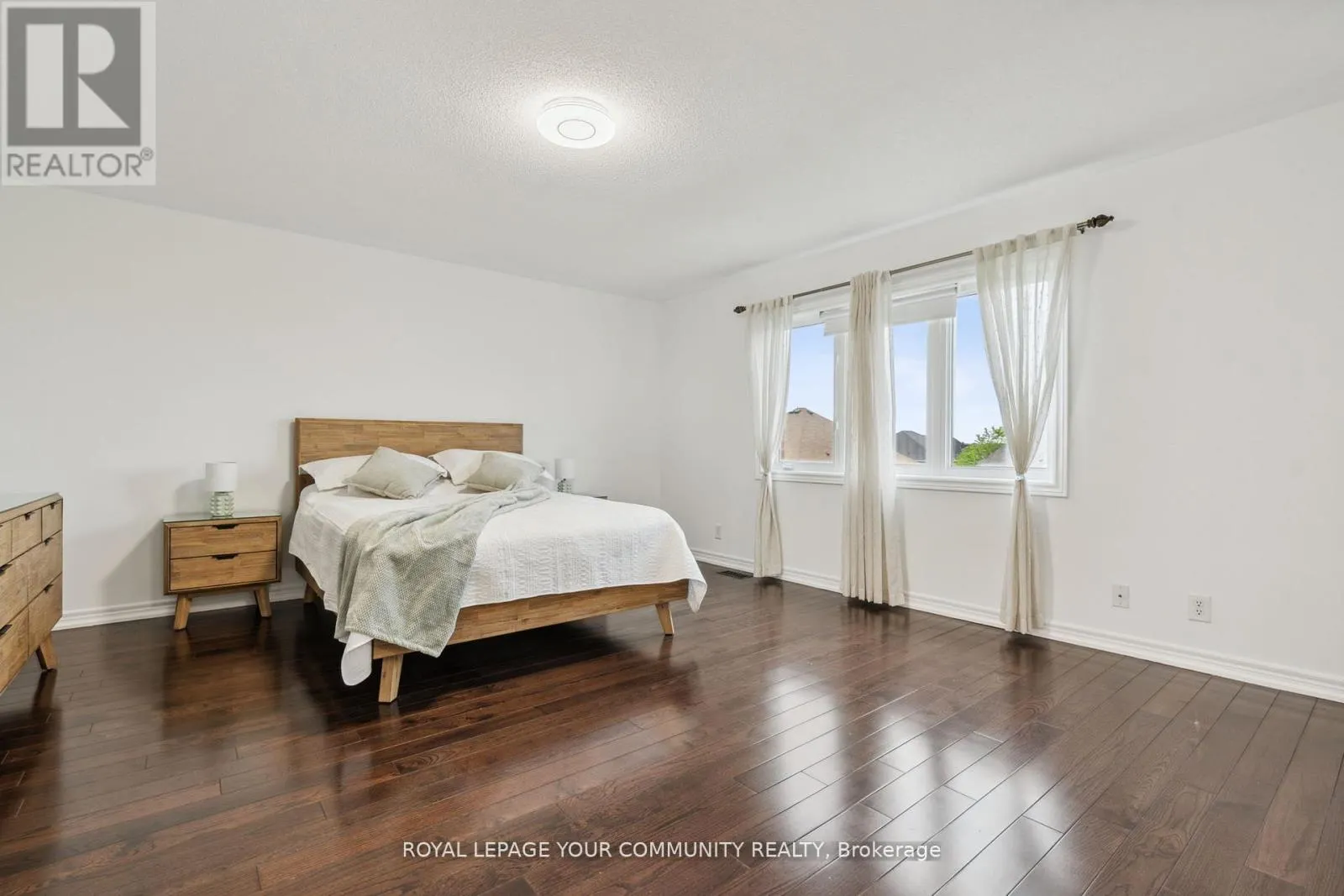 26 IVY JAY CRESCENT