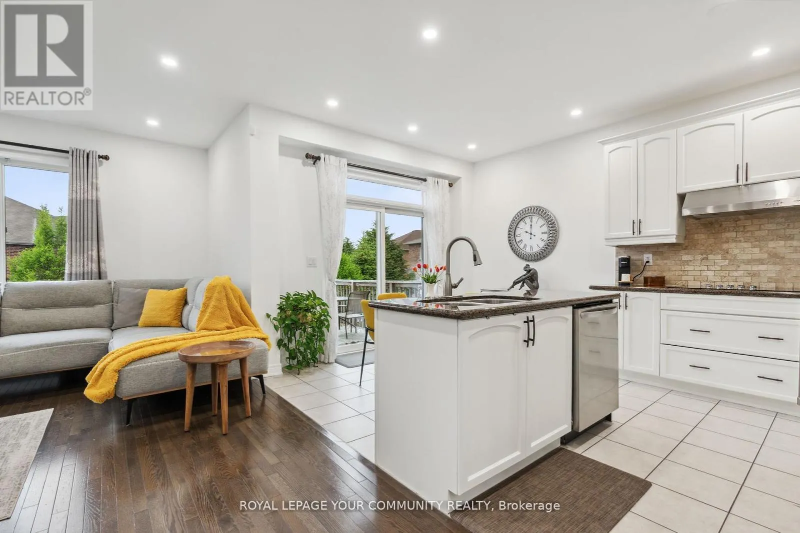 26 IVY JAY CRESCENT