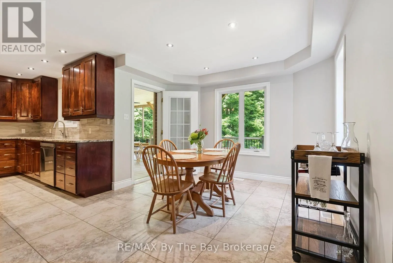 19 GILLESPIE TRAIL SE
