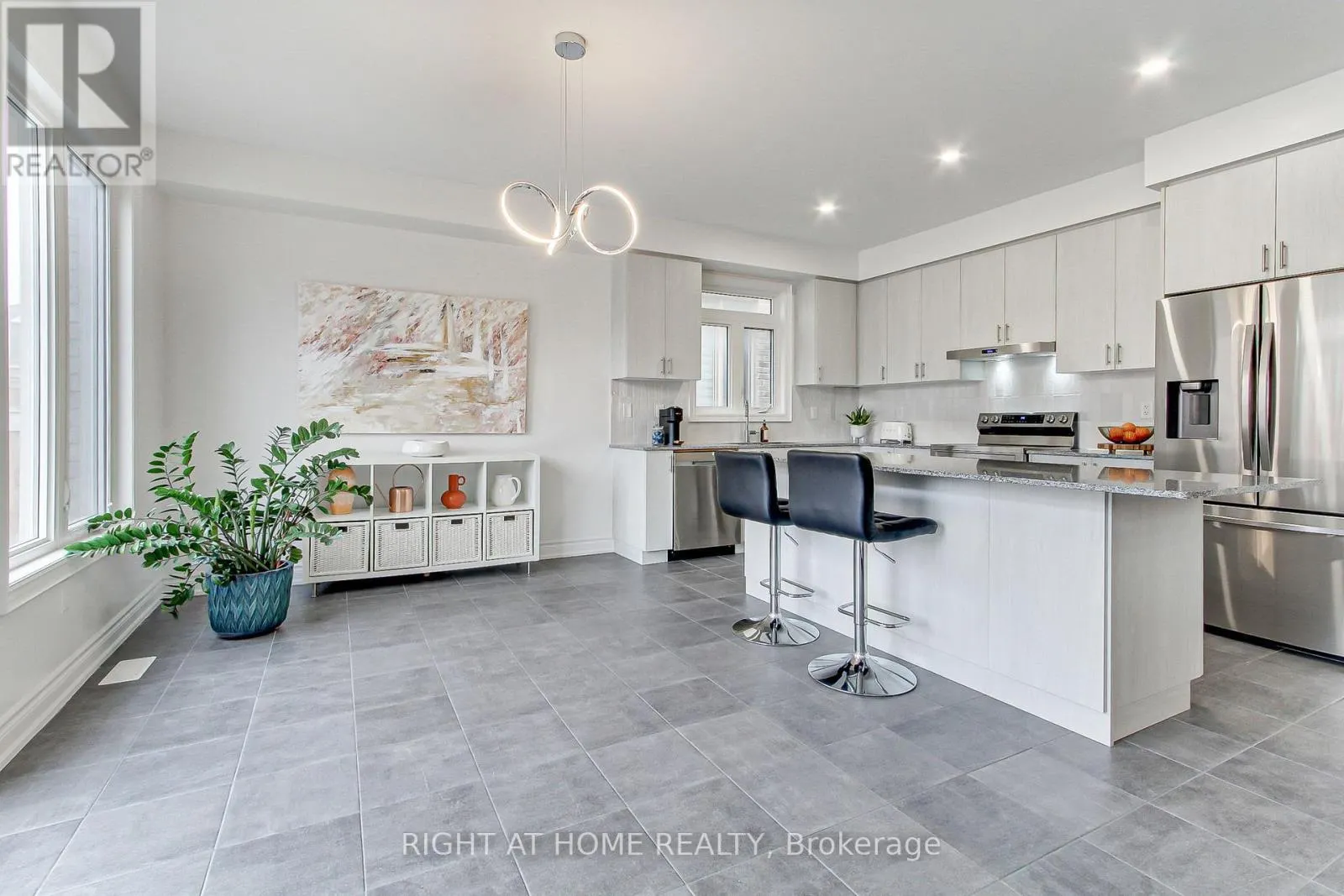 29 PEAR BLOSSOM WAY