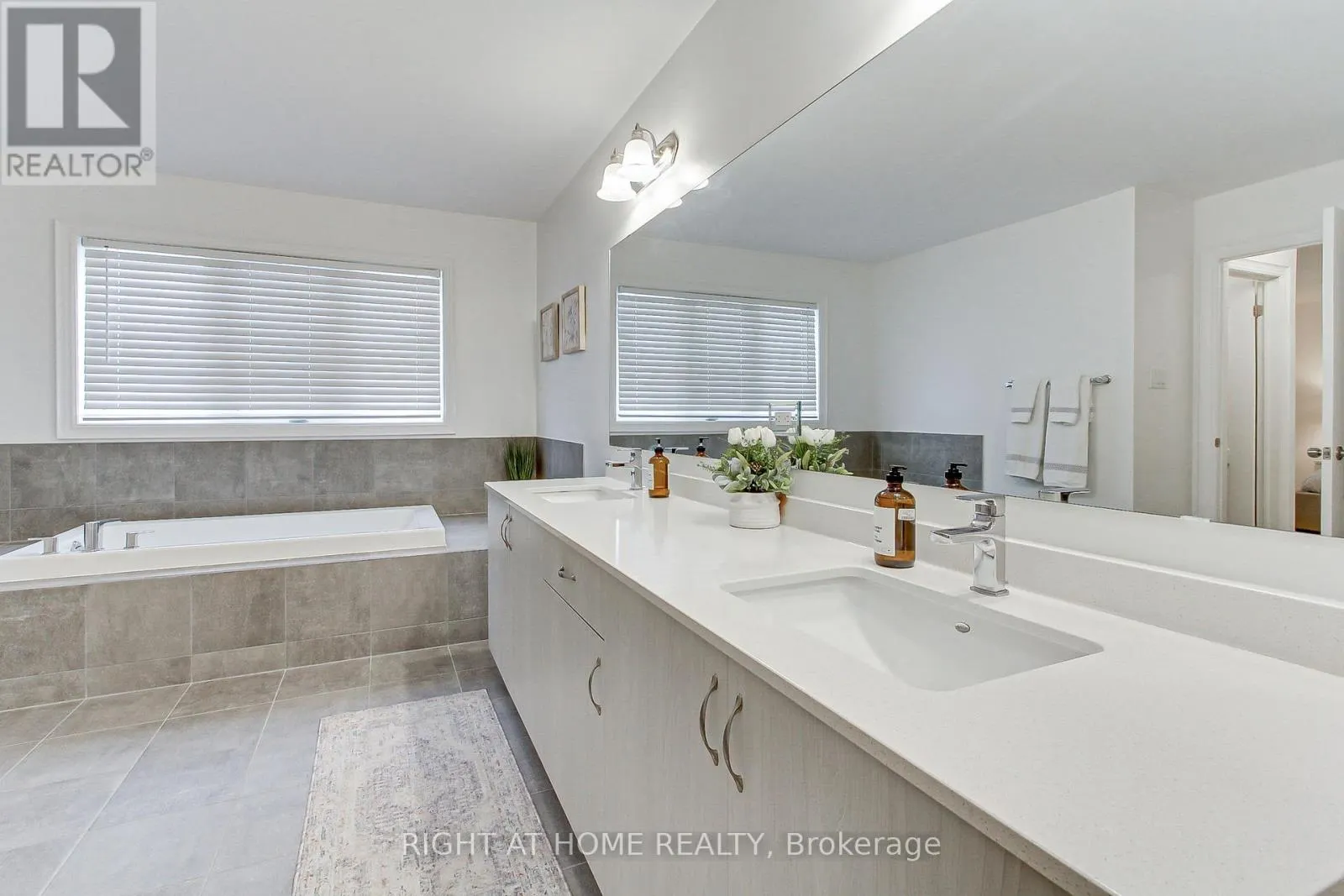 29 PEAR BLOSSOM WAY
