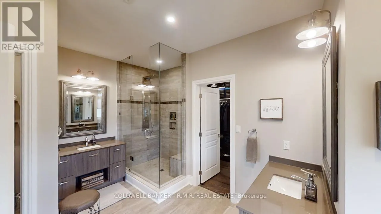 470 BLUE MOUNTAIN ROAD