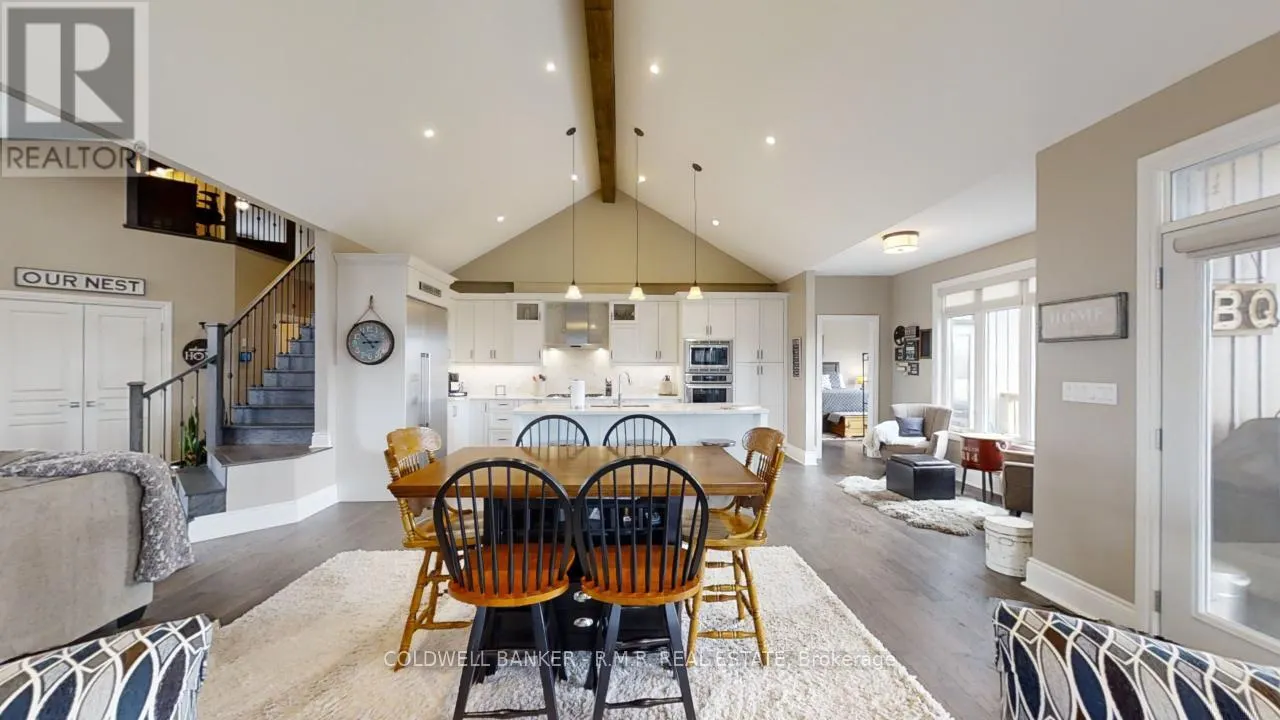 470 BLUE MOUNTAIN ROAD