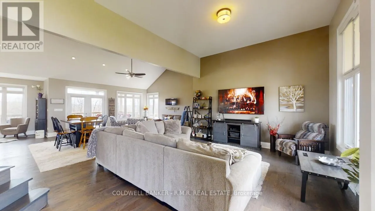 470 BLUE MOUNTAIN ROAD