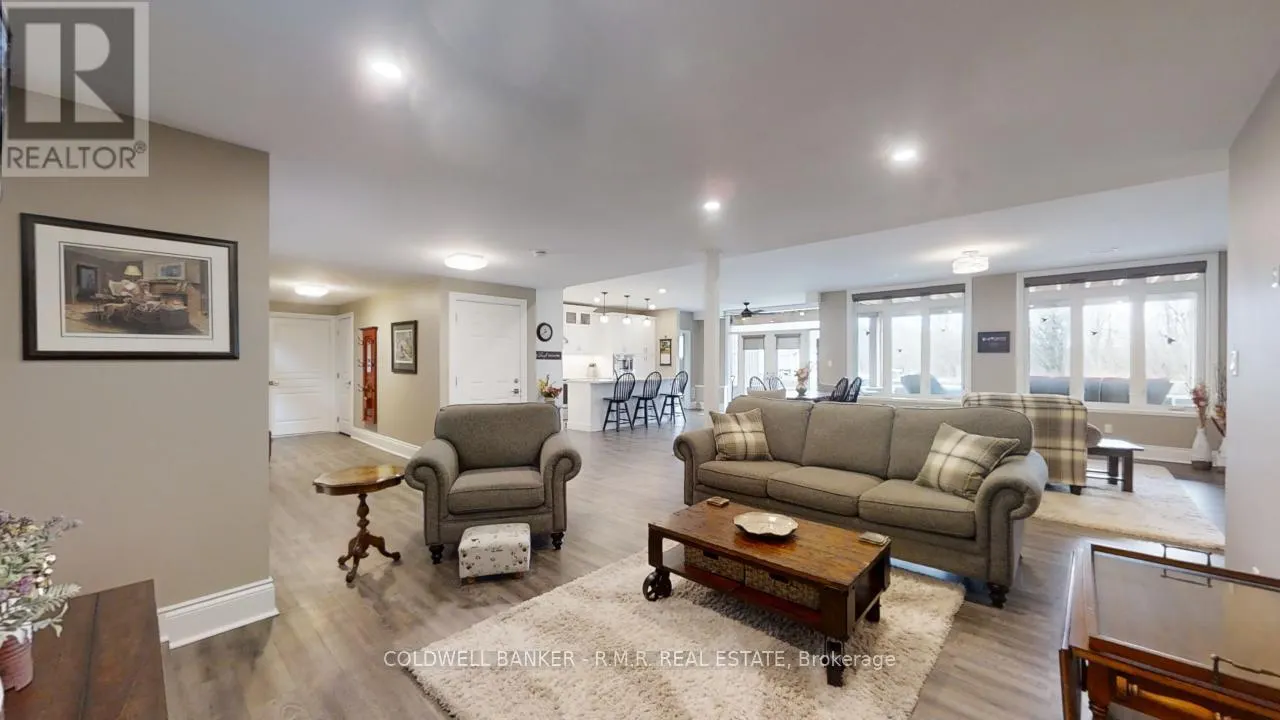 470 BLUE MOUNTAIN ROAD