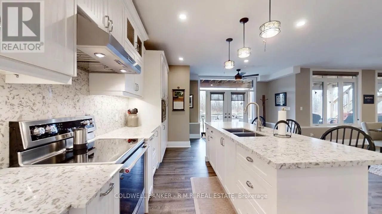 470 BLUE MOUNTAIN ROAD