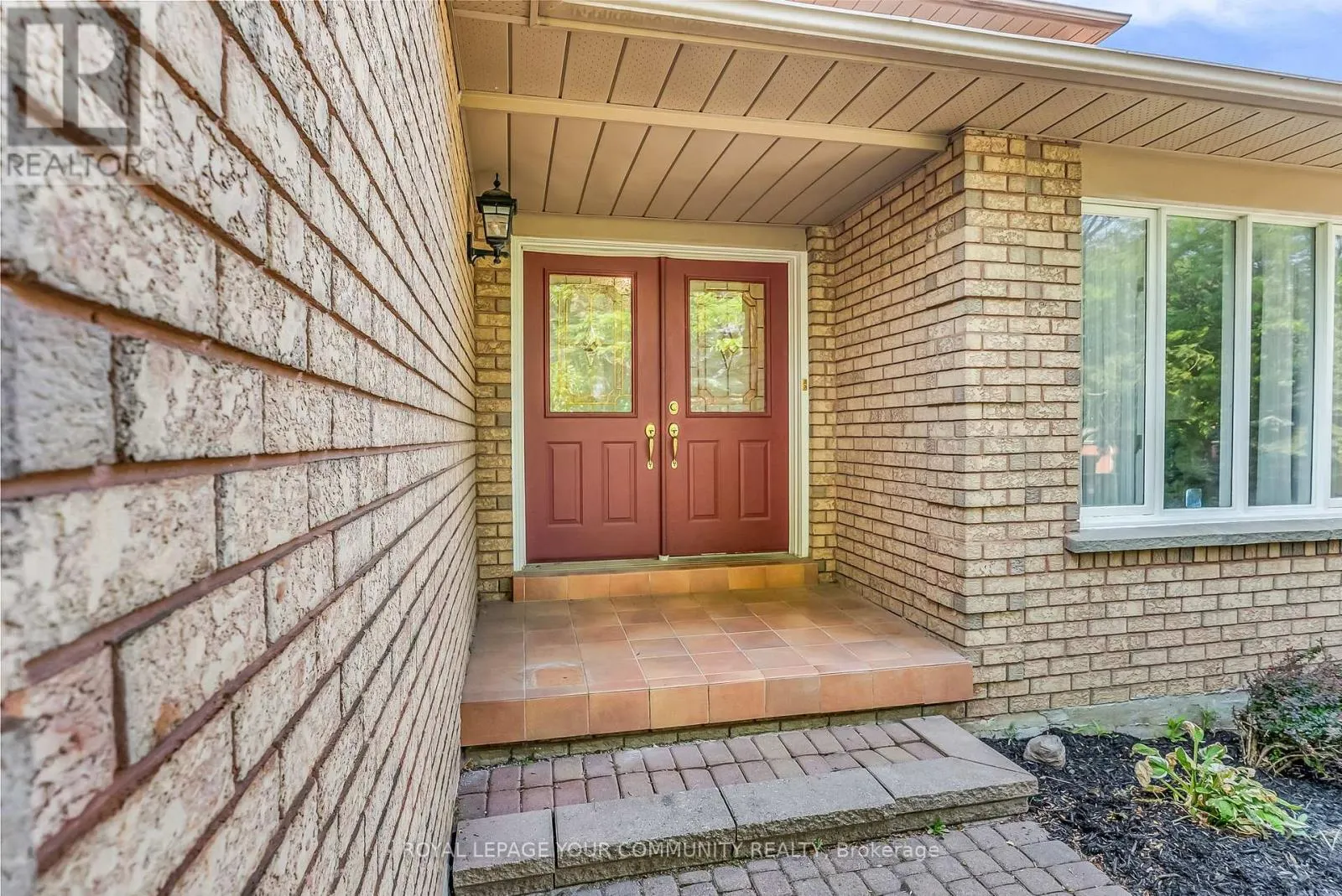55 LENSMITH DRIVE