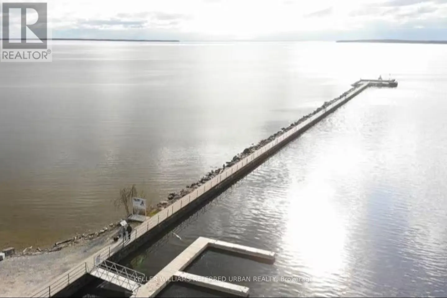 18 HARBOUR PARK CRESCENT