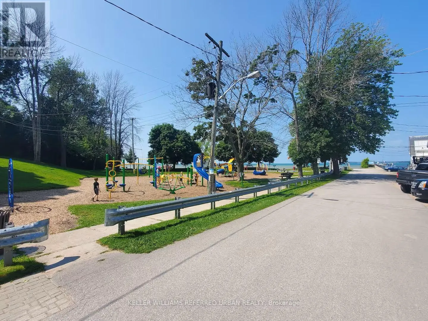 18 HARBOUR PARK CRESCENT