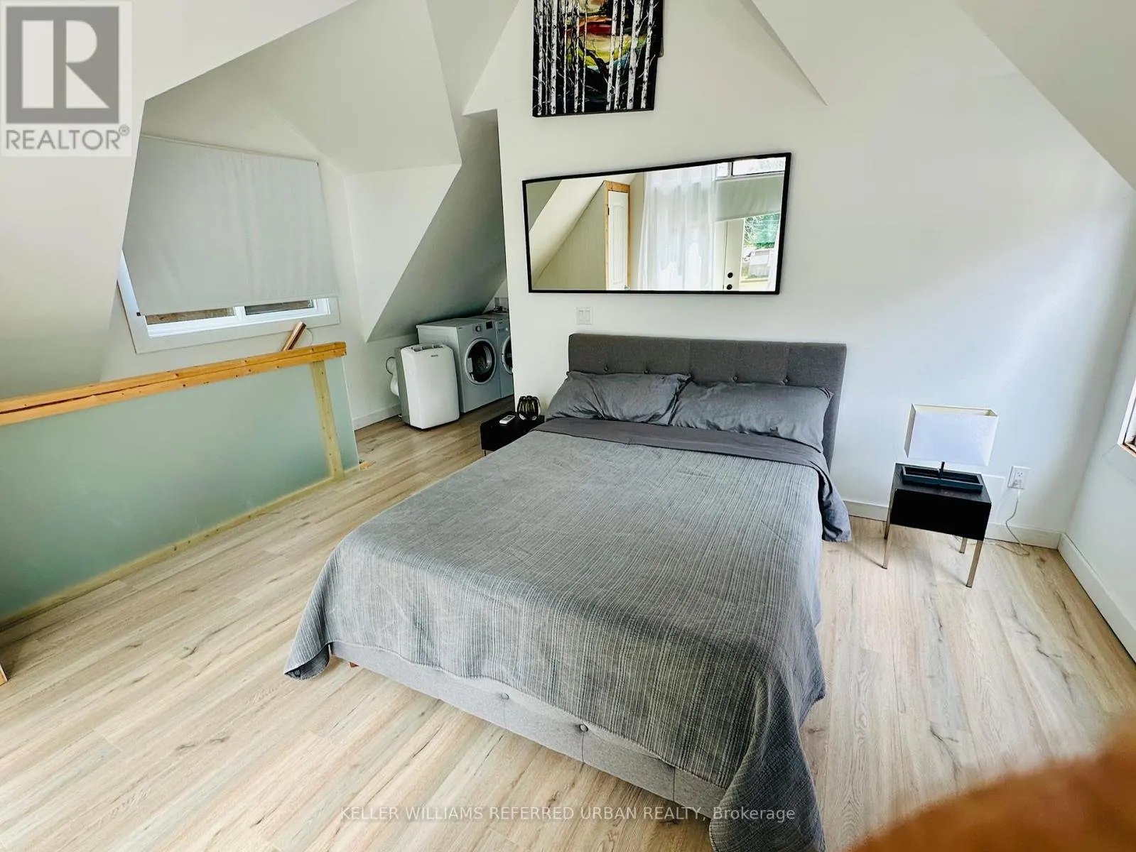 18 HARBOUR PARK CRESCENT