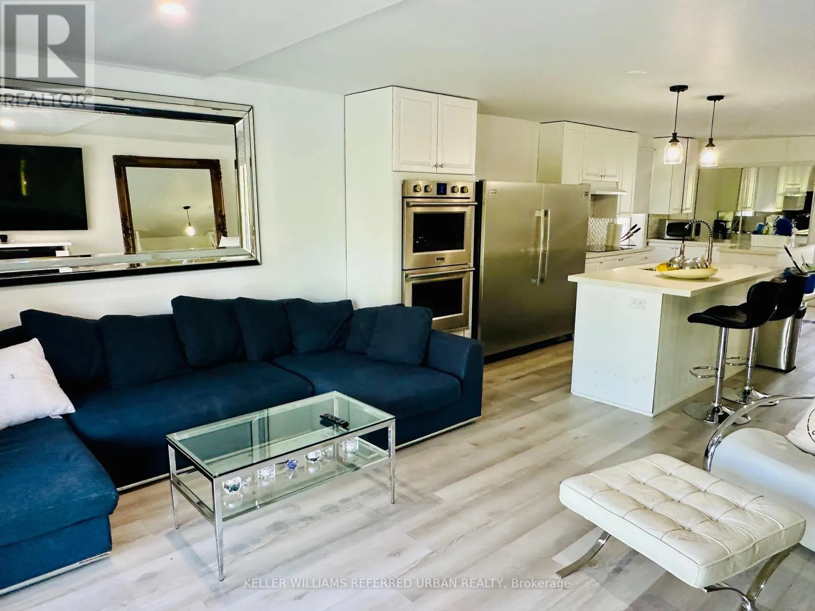 18 HARBOUR PARK CRESCENT