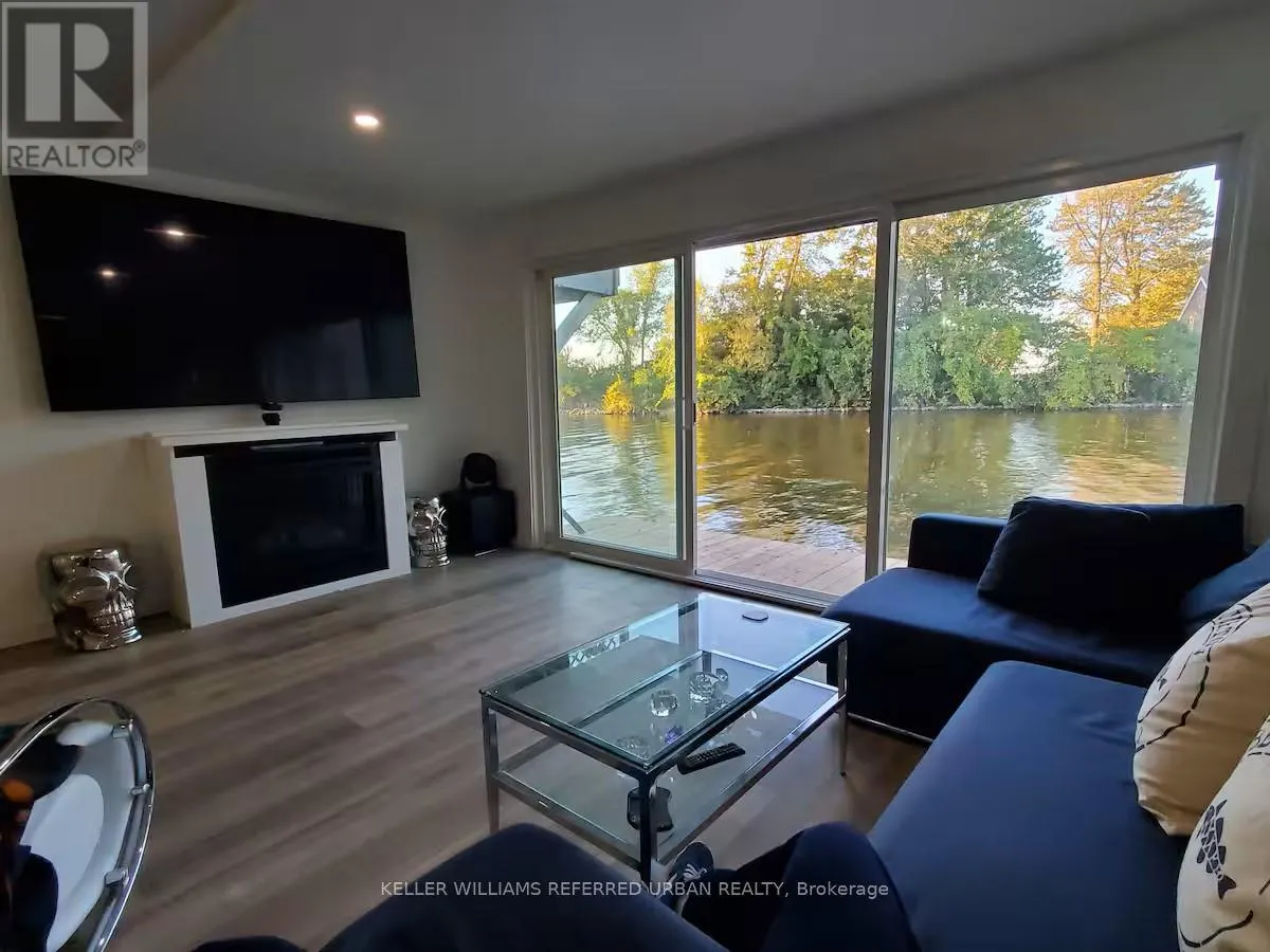 18 HARBOUR PARK CRESCENT