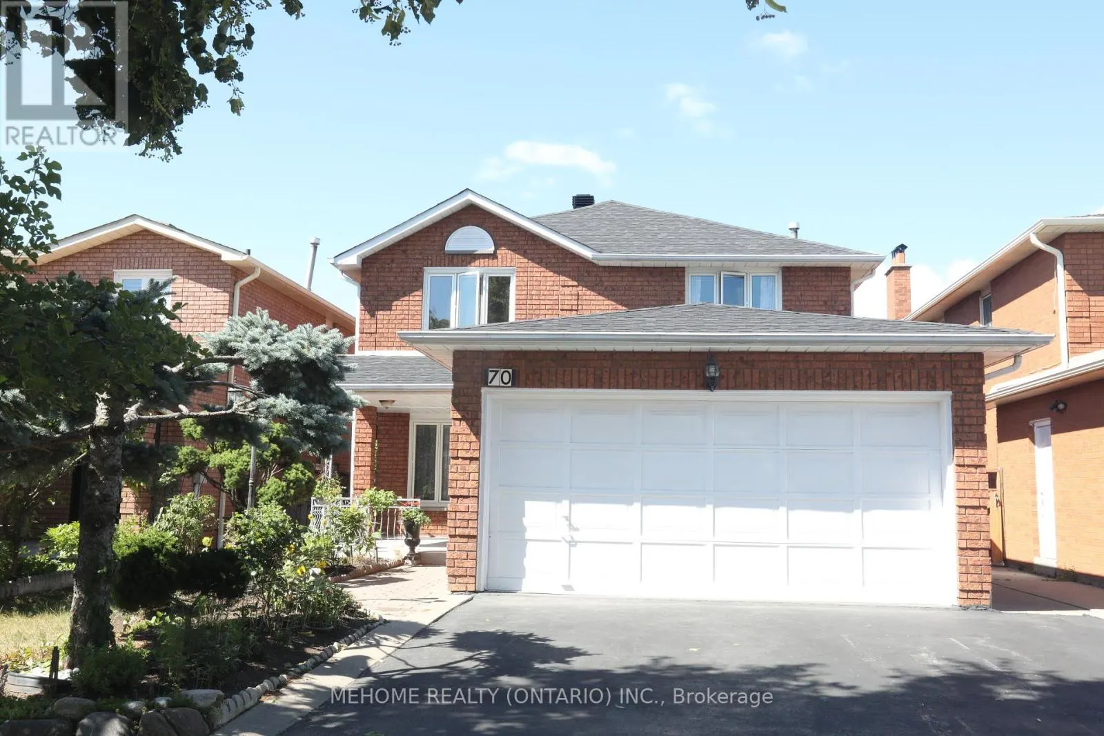 70 GOVERNOR CRESCENT
