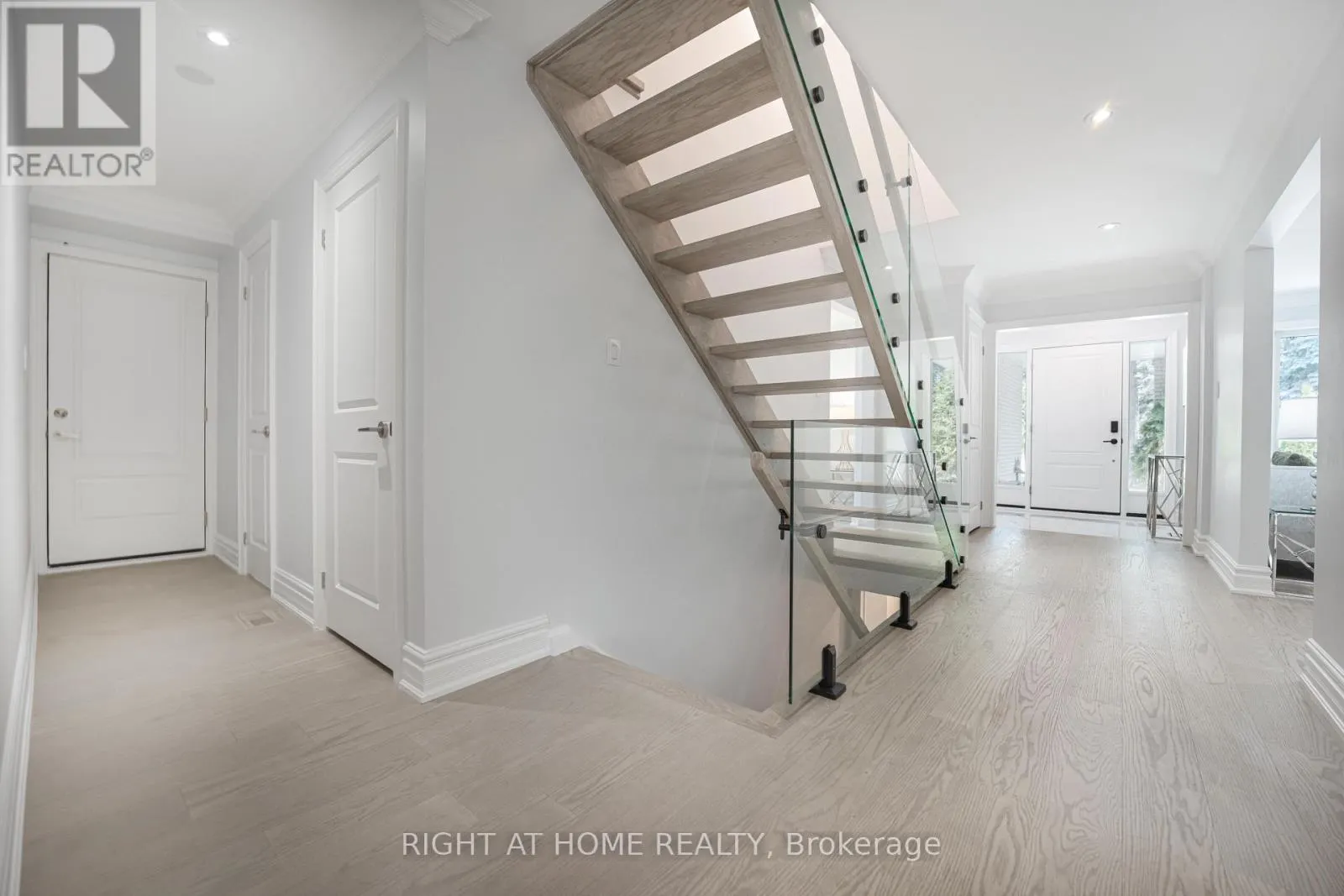 29 VANWOOD ROAD