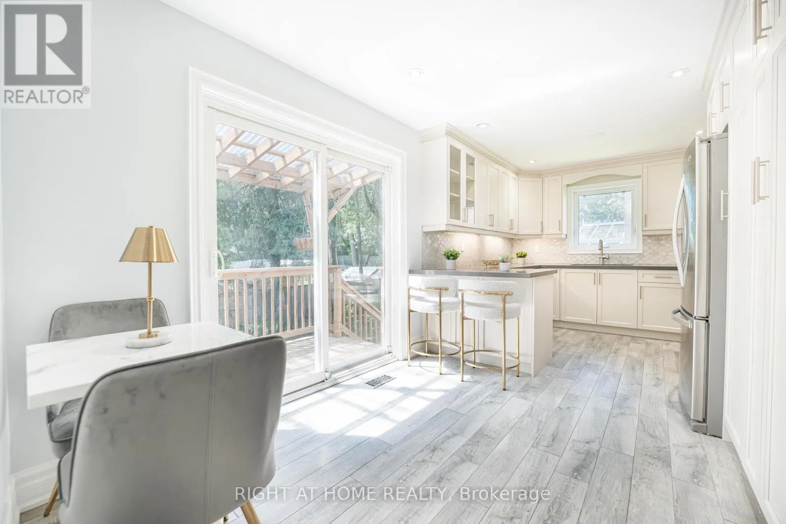 29 VANWOOD ROAD