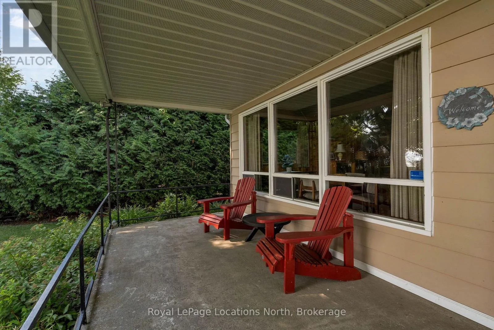 297 BEACH ROAD