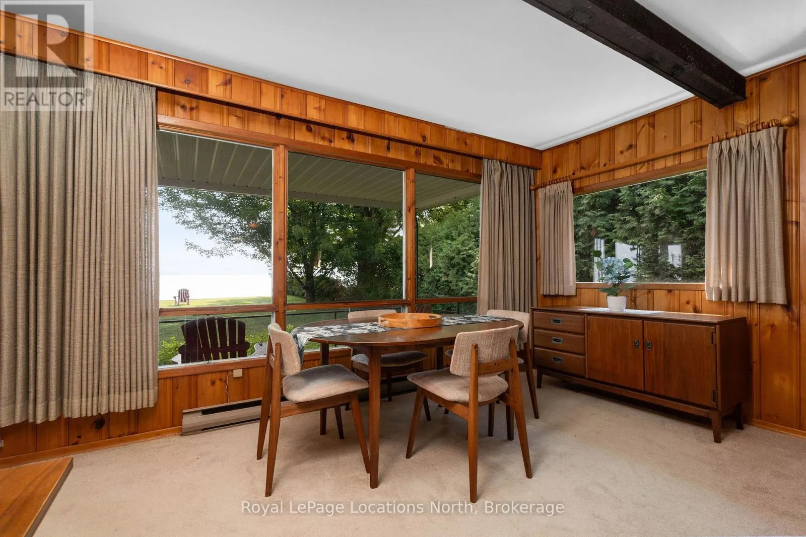297 BEACH ROAD