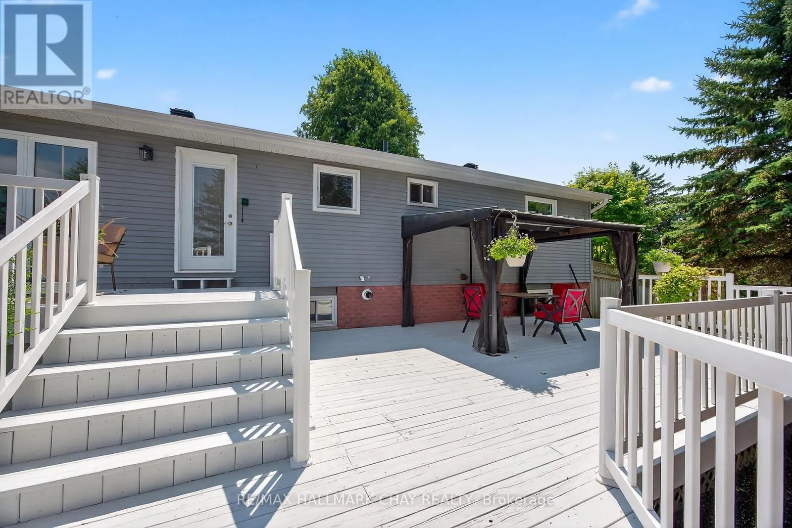 206 NORTH RIDGE ROAD